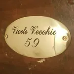 Vicolo Vecchio 59 *