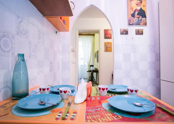 Vicolo Vecchio 59 Апартаменты *